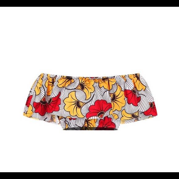 Brand New Print skirt and cropped top in silk. - Picture 3 of 3